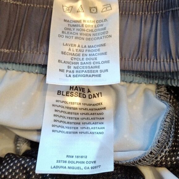 BUNDLE OF 2 Deco Athletic Shorts, SIZE M, Gray & Light Blue with White/Pink - Picture 10 of 10